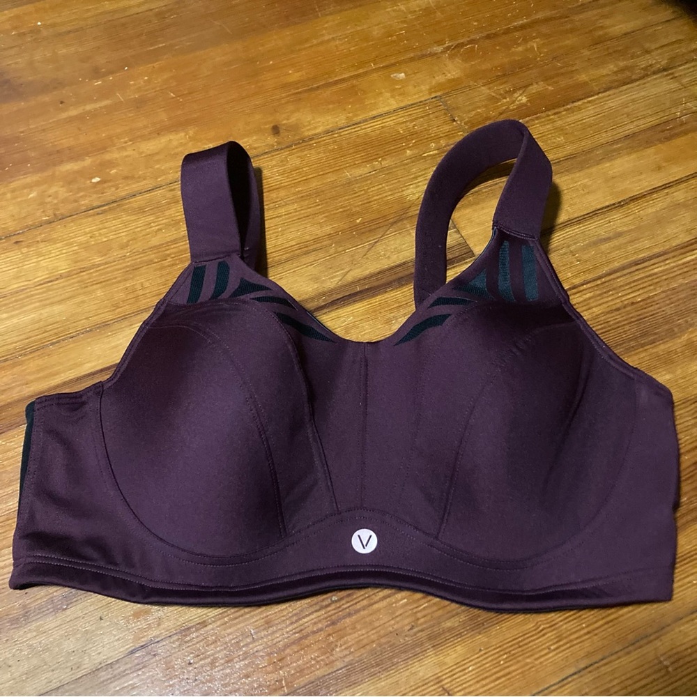 Livi sports bra 42D